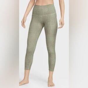 Nike NV+ Leggings Size XL Green Houndstooth Print Athletic Gym Yoga Workout
